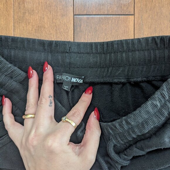 FASHION NOVA COZY AND CUTE SWEATPANTS - Picture 4 of 5